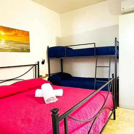 Lo Spioncino Apartments Otranto Zimmer foto